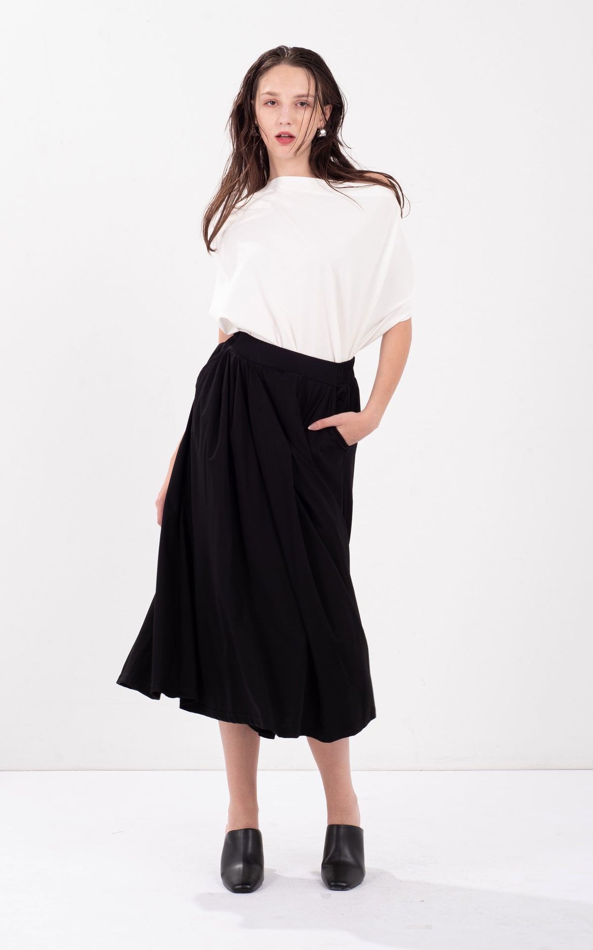 Lycra Pleated Skirt