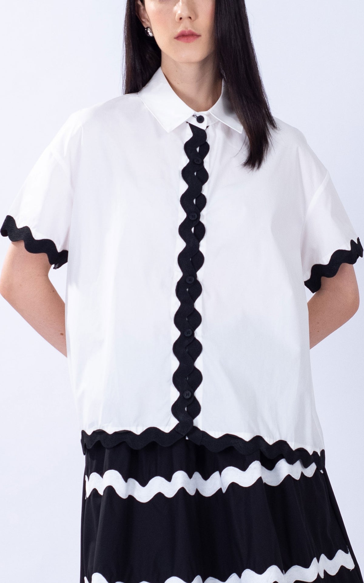 Wavy Trim Cotton Shirt