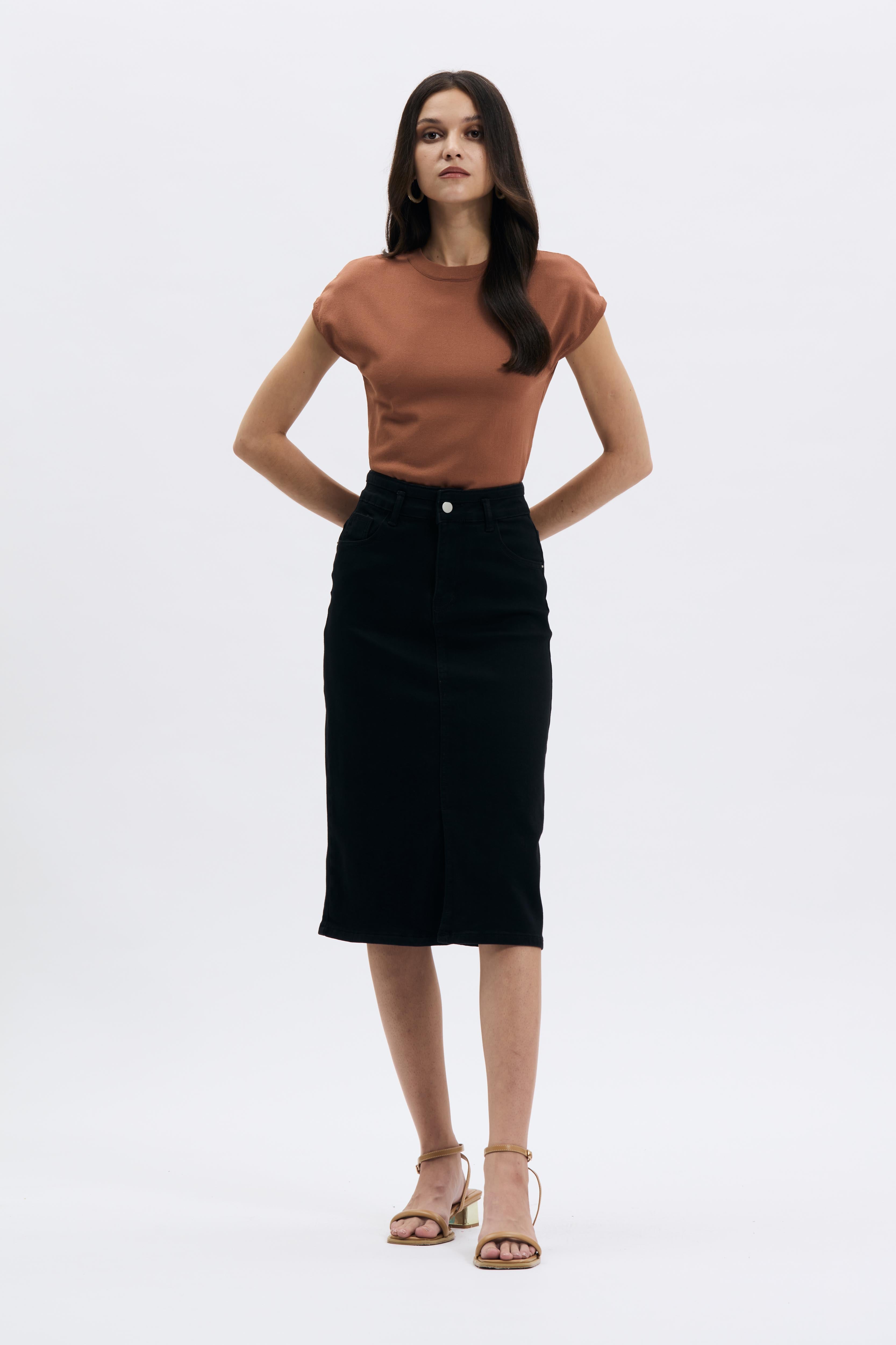 Pencil Skirt With Front Slit - Black